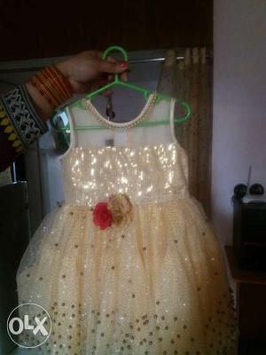 Party wear frock for 2-3 years girl 20 size in