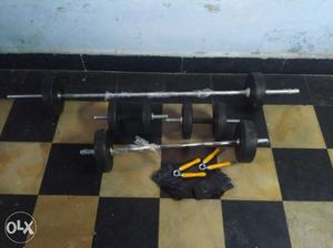 Two Adjustable Weight Dumbbells And Two Dumbbells