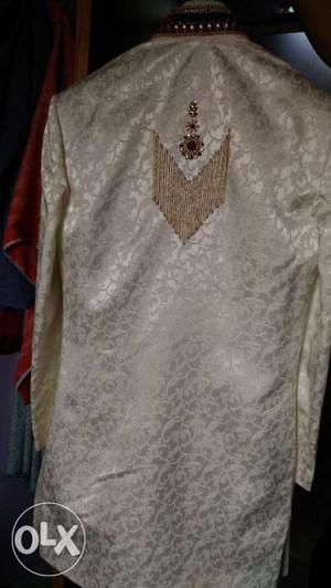 Want to sell my newly sherwani in good condition
