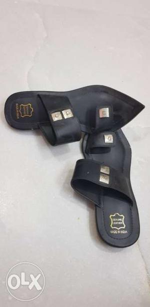 Want to sell thiz slipper not even use this one