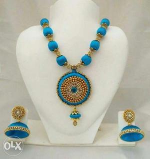 Women's Blue And Gold Chunky Necklace With Pair Of Jhumnkas