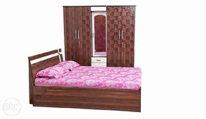 5door Wardrobe nd double bed