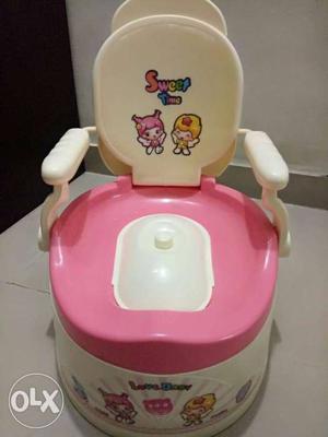Baby potty chair