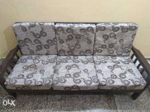 Brown And White Floral Fabric 3-seat Sofa
