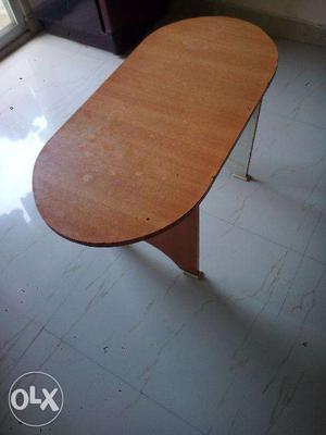 Center table selling cheap