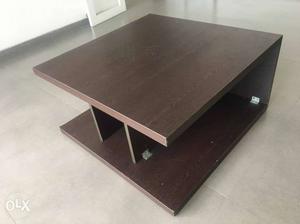 Coffee table or centre table new size 32 x 32 x