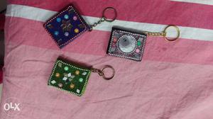 Combo of keychain and small chowki jaipuri style