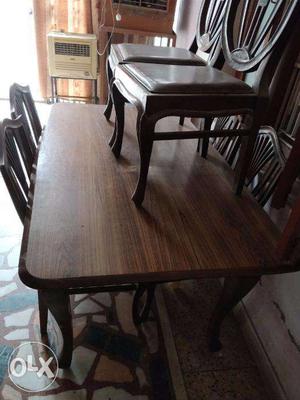 Dining table for sale