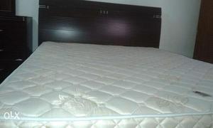 Double cot with matress for sale