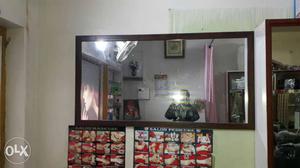 Hi this is brand new mirror only 4 months