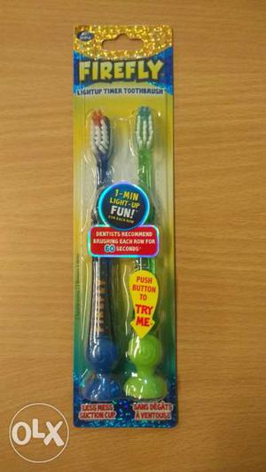 Kid's Toothbrush with LED LIGHTS.