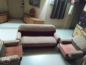 Urgent sell..lavish sofa set with covers