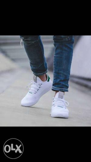 White sneakers made of nylon, leather, cotton