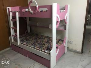 Without metress Pink And White Wooden Bunk Bed