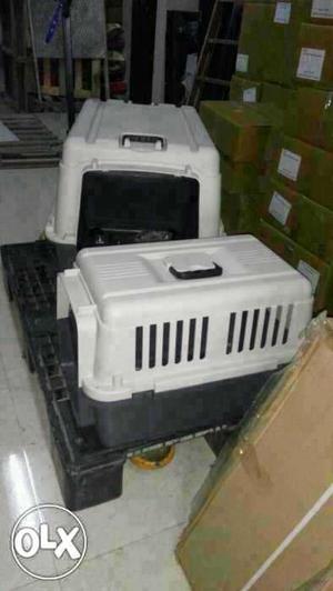 All pet cages available in reasonable price