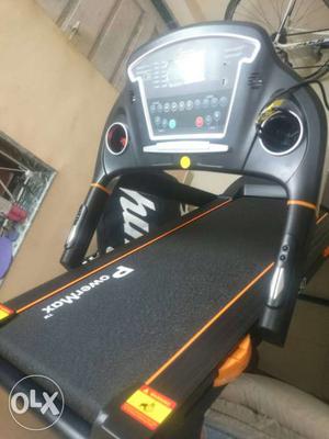 Brand New Power Max Treadmill with auto lubricate auto