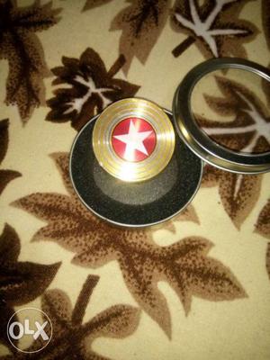 Gold And Red Captain America Fidget Spinner With Case
