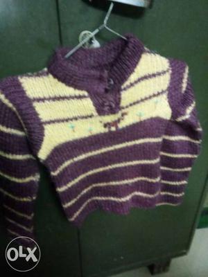 Hand knitted sweater for kids