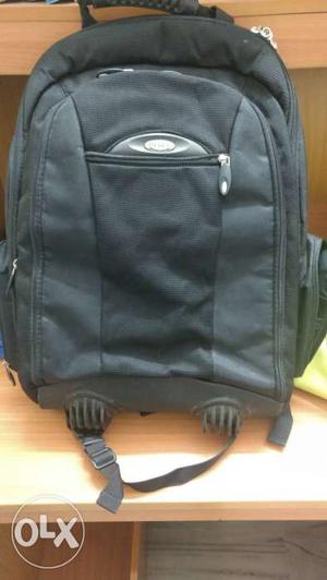 Imported laptop + shoulder durable bag.