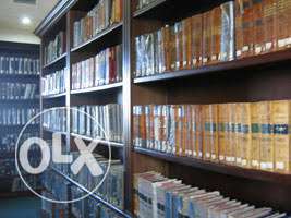 Lawyer complete library of more than  books