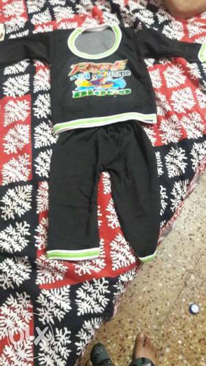 Toddler's Black Top With Pants