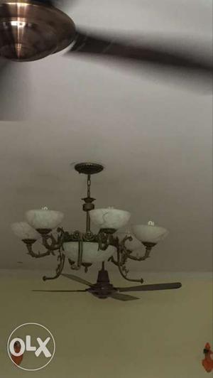 A 16 cfl set with 9 cfl chandelier and 7 single