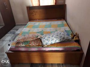 Good looking bed just Rs.15k
