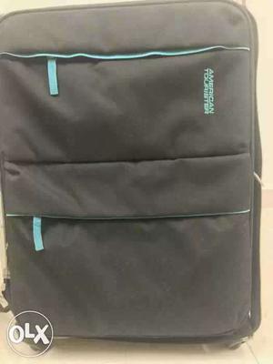 I want to sell amarican tourister original New bag