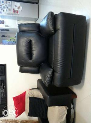 New Black Leather Recliner Chair.100%New.