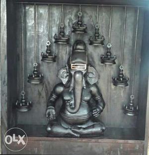 Pillayar patti viniyakar wooden sculpture