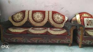 Red And Beige Floral 5-seat Sofa with covers good condition