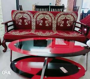 Red And Black Printed Couch With Chabudai