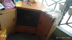 Wanted to sell TV Corner with Showcase and drawer