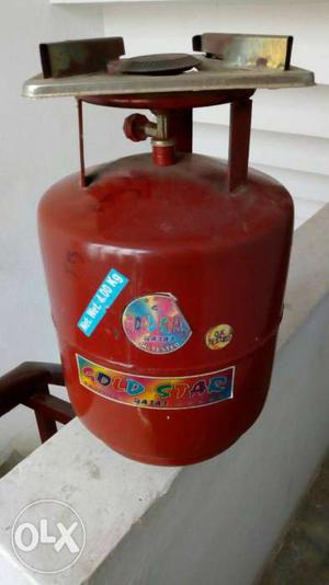A 4kg Cylinder (without gas) in good condition.