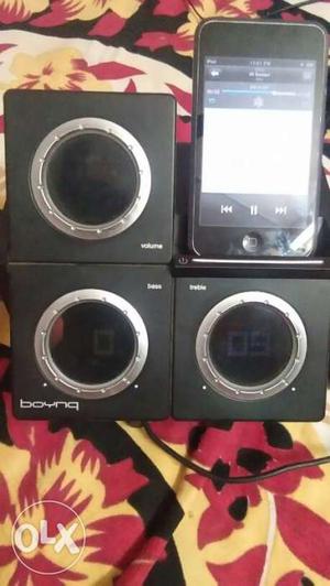 Black IPod Touch With Docking Speaker