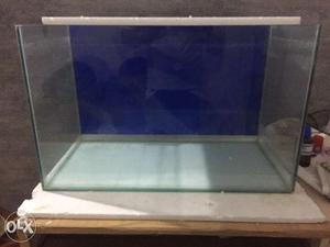 Fish tank 2 feet in excellent condition