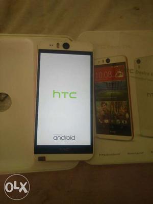 HTC eye. 13mp front camera with flash 13mp back