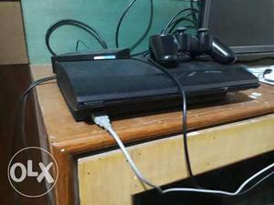 PS3 With 350 GB internal hard drive and 5 games