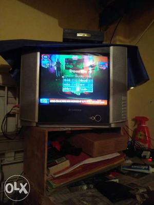 Sansui flat 15" TV + Tata Sky settop box not