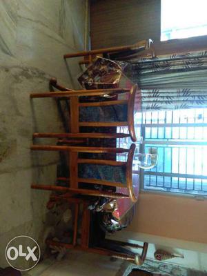 4 seater dinning table fully teak, in a very