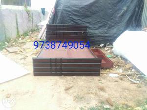 5/6.5feet new queen size with head storge cot 