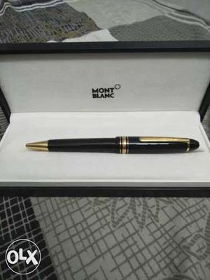 Black And Gold Mont Blanc Twist Pen With Case