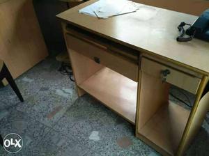 Computer table on sale