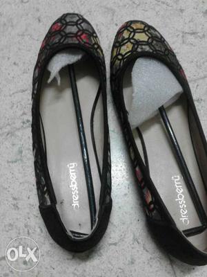 Dressberry shoes size.39