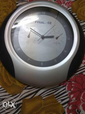Dual Wall Clock with Temperature