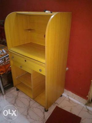 Good Condition Computer Trolly For sale