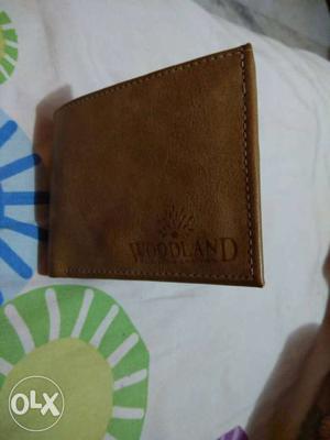 Not used woodland wallet at a cheap price !