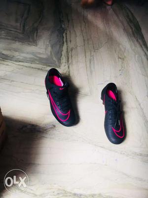 Pair Of Black-and-purple Nike Mercurial