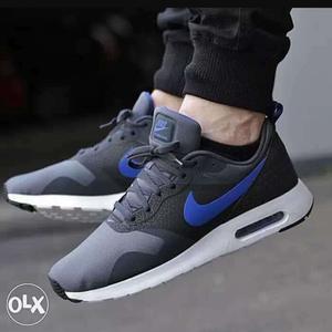 Pair Of Blue-and-black Nike Airmax Low-top Shoes