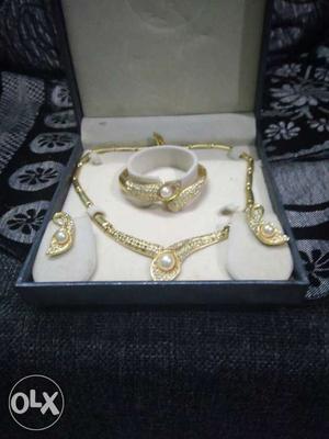 Pearls and white stone necklace set,kphb,kukatpally